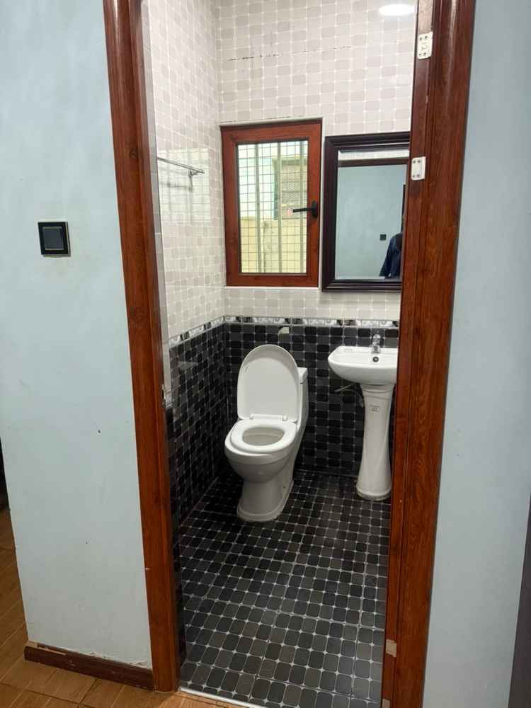 White City Inn Guesthouse product image